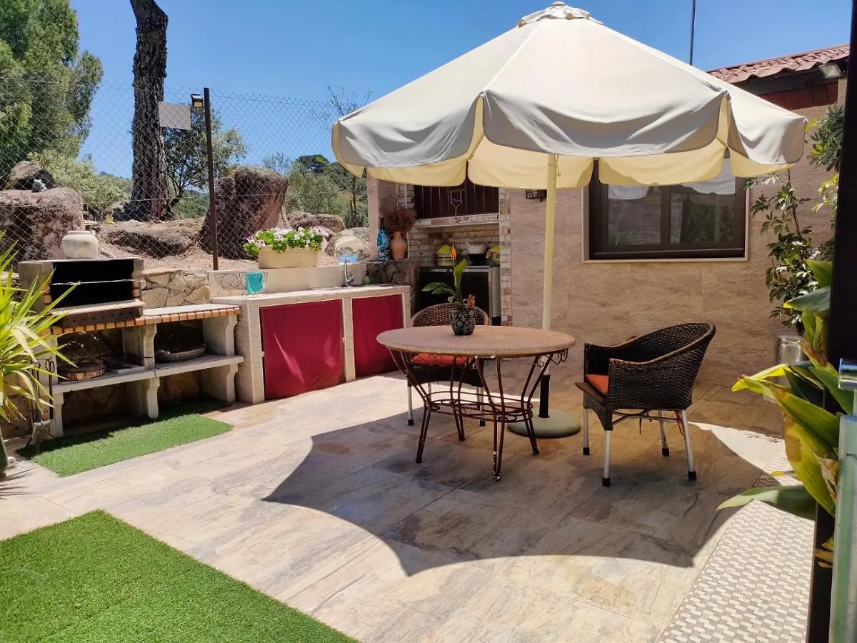 Cabana De Madera Junto Al Lago Las Jaras Cordoba Chalet